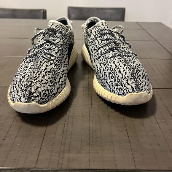 Adidas “YEEZY” BOOST 350 "TURTLE DOVE" sneakers (not authentic) men sz 8 - Picture 5 of 12